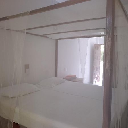 Hotel Santis Hikkaduwa Exteriör bild