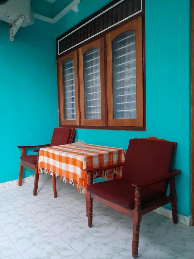 Hotel Santis Hikkaduwa Exteriör bild