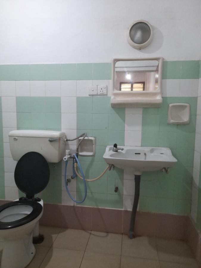 Hotel Santis Hikkaduwa Exteriör bild
